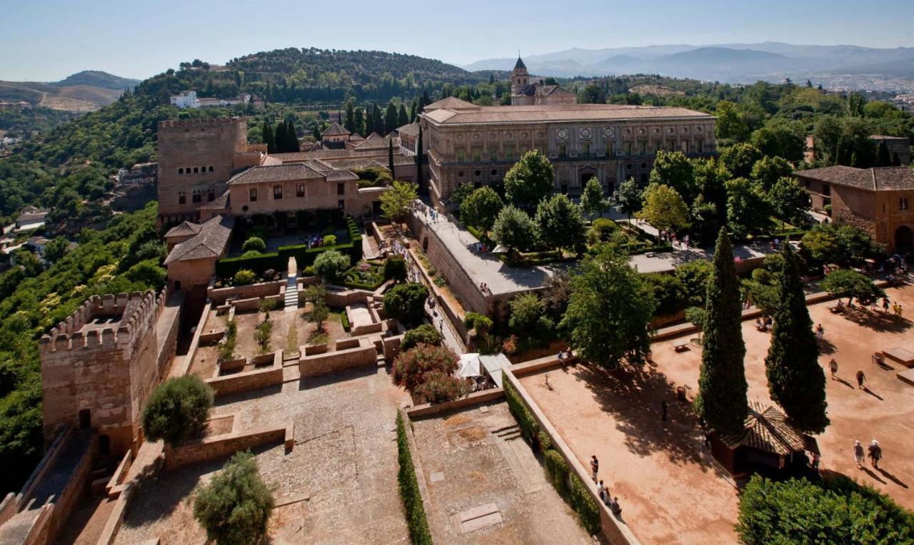 Alojamiento Camino De Ronda Con Parking — Photos 3
